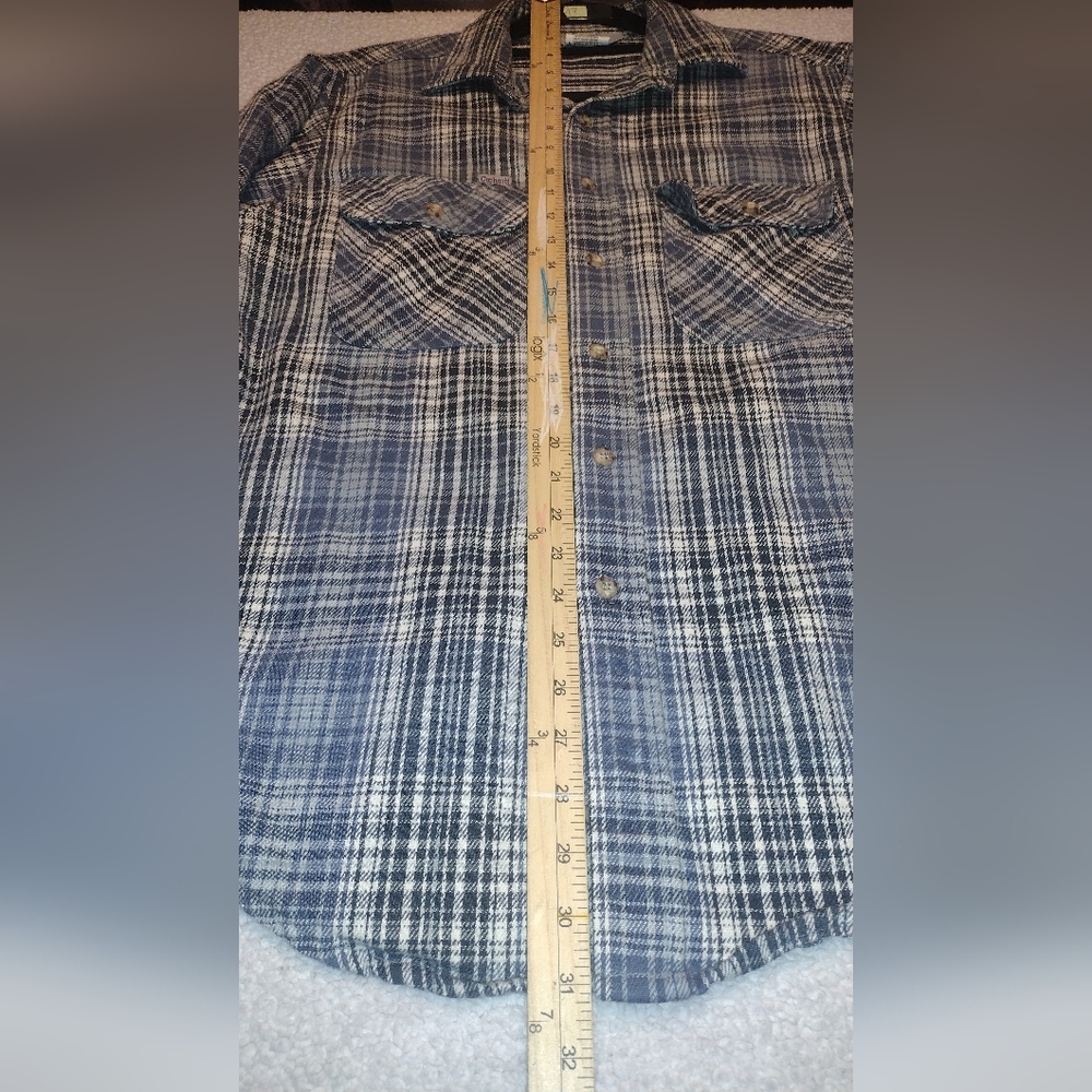 Vintage Men's Carhartt Button-Up Flannel, Size Medium, Blue Plaid - Picture 8 of 12